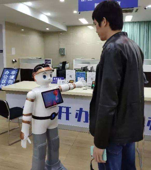 貴陽電話機器人越來越強大(貴陽超大機器人)